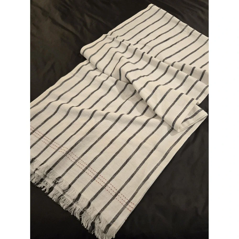 Hearth & Hand w/ Magnolia Extra Long Table Runner Linen/Cotton Blend 20.5